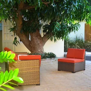 Pensión Homey Vacation And Carrental, Willemstad